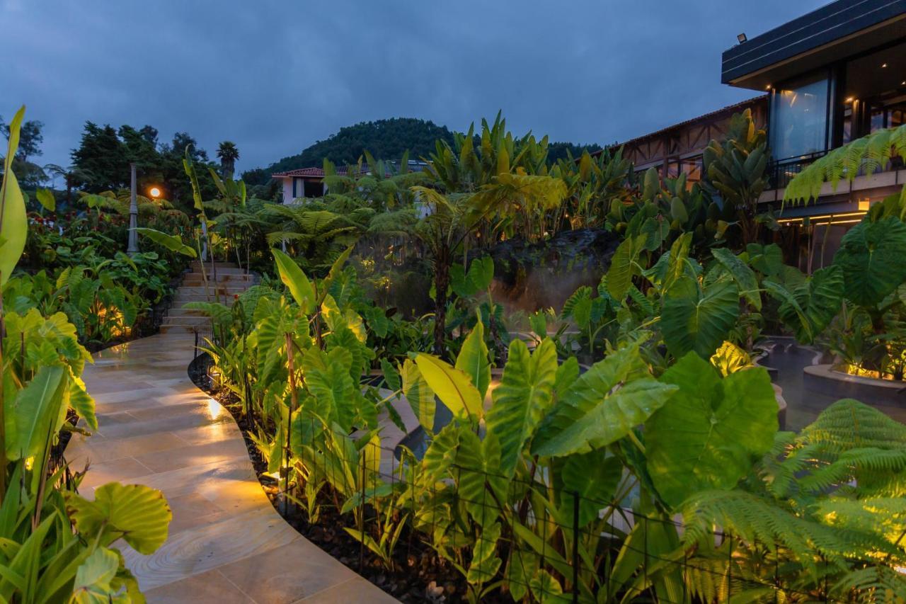 Hotel Termales El Otono La Enea Esterno foto The path to the beach
